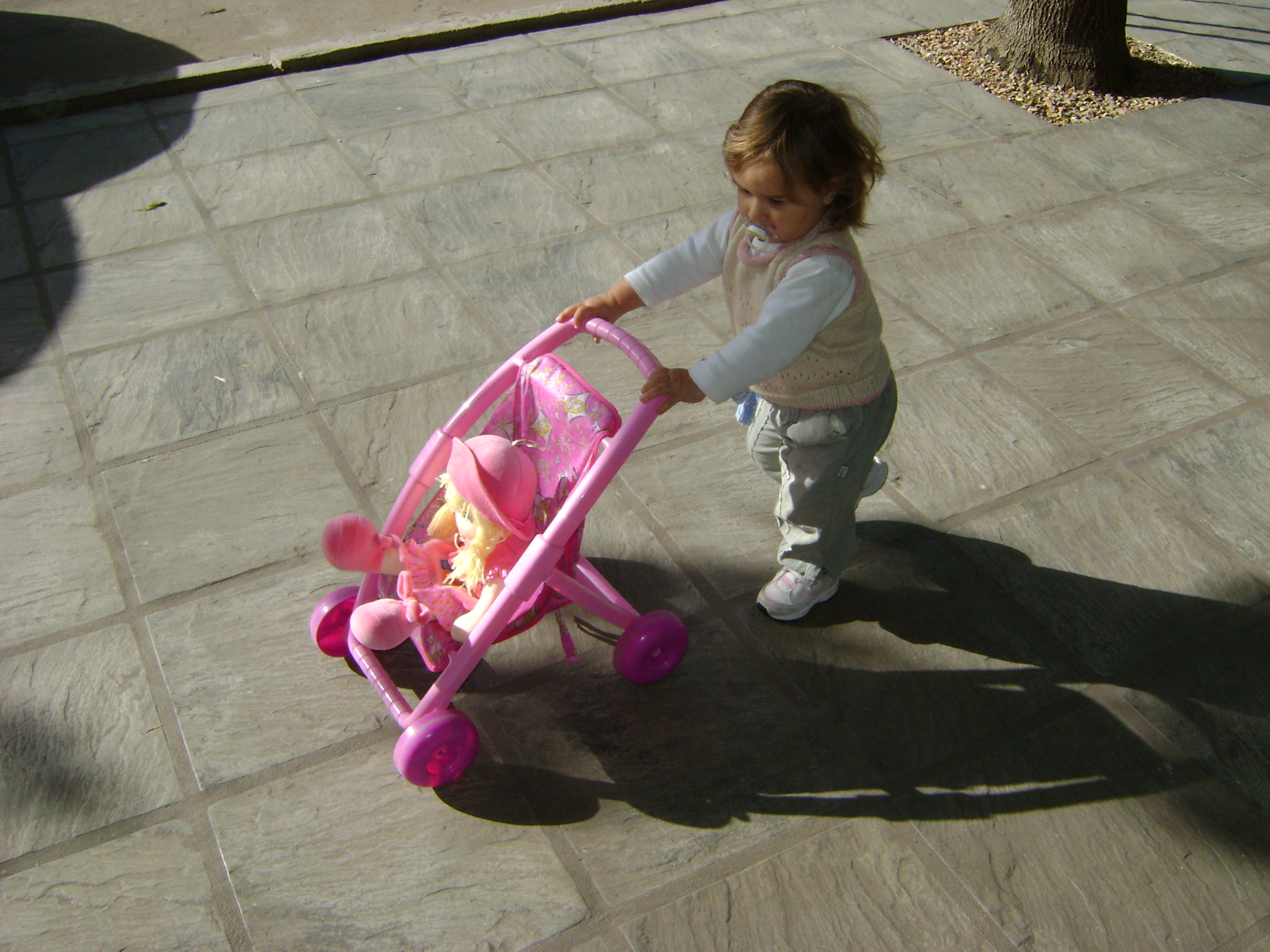 fotos/2011-11-19 - Iara niñera/DSC04548.JPG